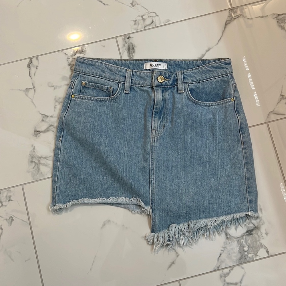 Guess mini skirt